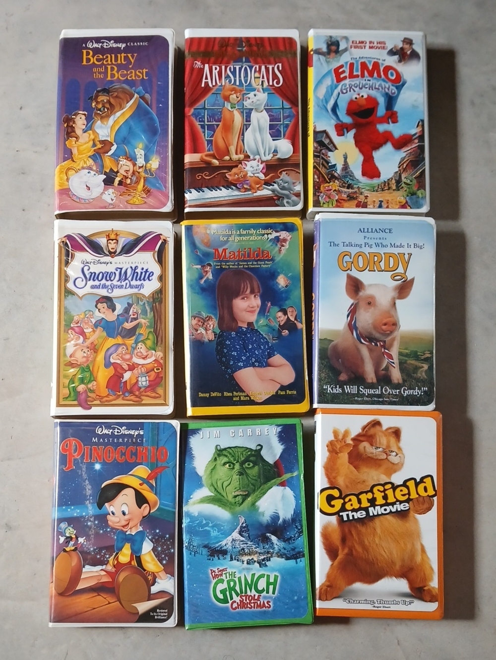 ✔️#1-Disney Kids VHS Collection Elmo Grinch Garfield Matilda